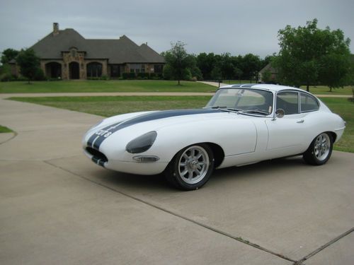 1965 jaguar e-type, chevy v8, manual transmission!