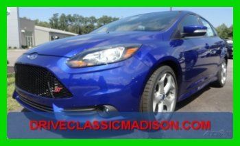 13 ford focus st hatchback 6-speed manual turbo