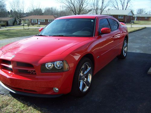 2008 dodge charger rt w/r&amp;t package one owner garage kept 29000 miles