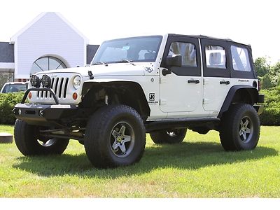 08 jeep wrangler unlimited x lifted 4 door excellent condition