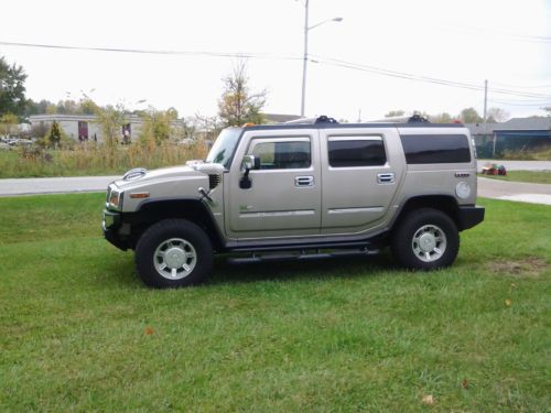 2003 hummer h2 show room condition