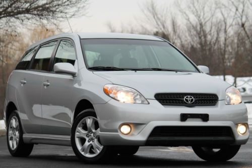 2007 toyota matrix xr loaded 5-spd one owner clean carfax only 96k no reserve!!