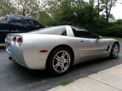 1998 corvette hatchback coupe