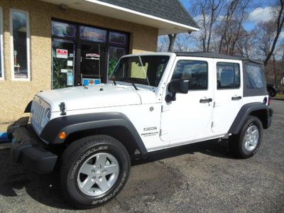 Only 17k miles 1 owner clean carfax jeep jk wrangler alloys mint cheap 4x4 a/c
