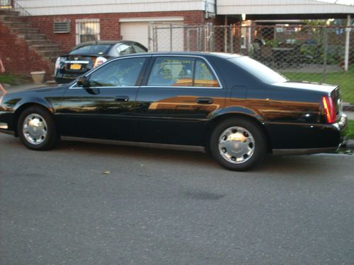 01 cadillac deville dhs black beauty one owner extra clean fully loaded