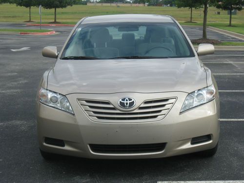 2009 toyota camry le