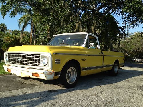 1971 chevy c10 custom deluxe truck lowered two tone longbed