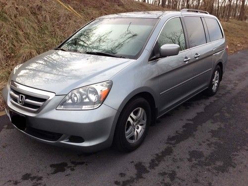 2006 honda odyssey ex-l pristine one owner must see no reserve!