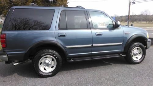 Clean 1998 ford expedition