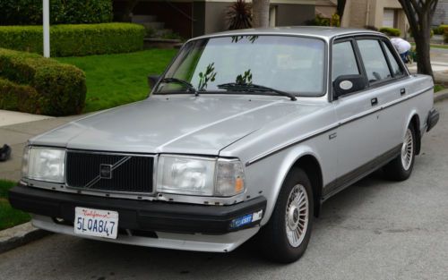 1988 volvo 240 gl sedan- leather, new ca smog certificate, runs well, clean