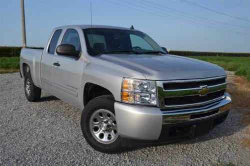 2011 chevy 1500 ext cab ls, 4.8 v-8, auto 4x4.  priced to sell below market.