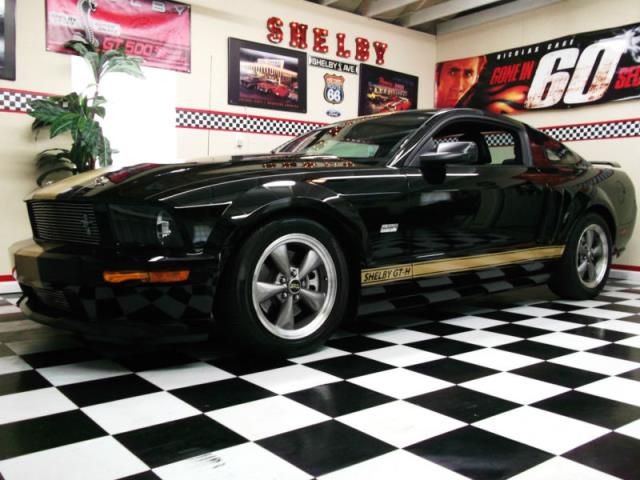 Ford: mustang shelby gt 350 hertz rent-a-racer #18