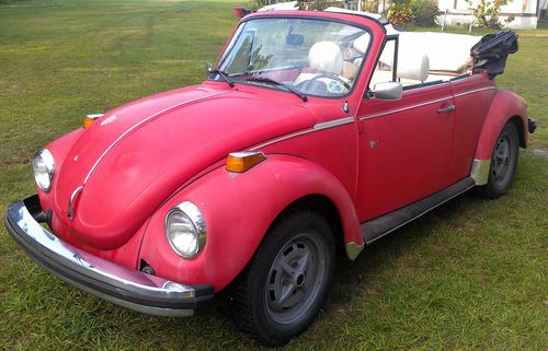 All original red fuel injected beetle classic convertible 32mpg!! a/c!