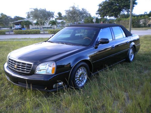 2004 cadillac deville dhs - black on black-2 owners! clean title! very nice ride