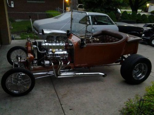 1923 ford t bucket.265 v 8 with 671 blower