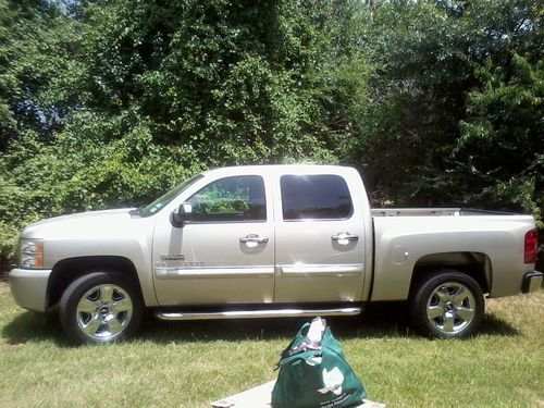 2009 all chrome out  lt crew cab pick-up 4-door