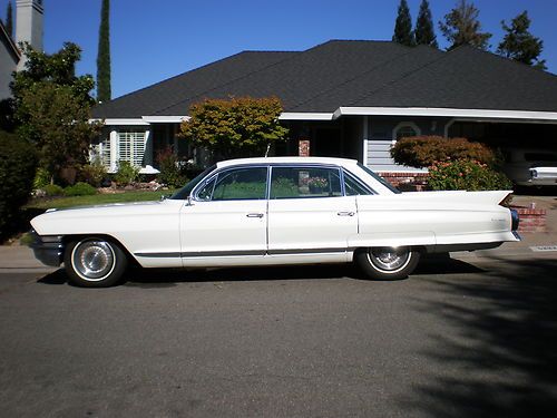1962 cadillac deville base sedan 4-door 6.4l
