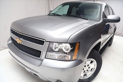 We finance! 2009 chevy avalanche lt 4wd