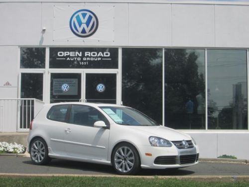 2008 volkswagen r32 awd leather dsg heated seats 1 of only 5000 made white / blk