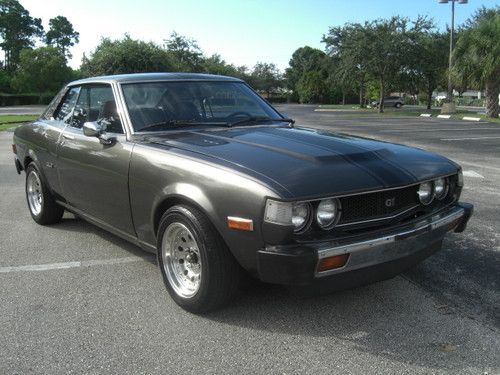 1977 toyota celica gt coupe-5 spd, cold a/c, 91,000 miles!
