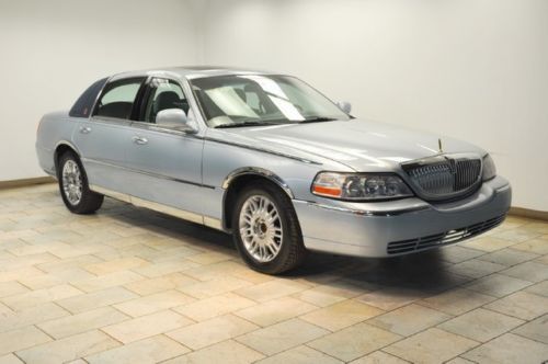 2006 lincoln town car limited low miles chrome ext nation wide warranty