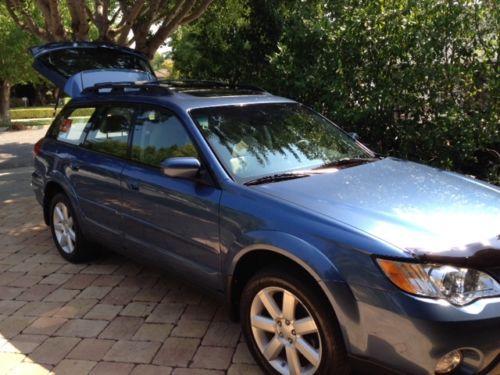 2008 subaru outback 2.5i wagon 4-door 2.5l,one owner, well maintained