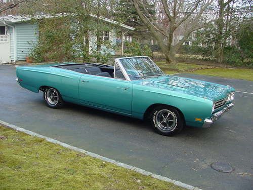 Roadrunner convertible rare 4-speed buckets console restored very rare color