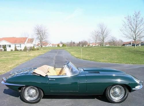 1967 jaguar e-type roadster
