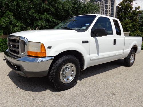 Great running 2001 ford f-250 xlt ext cab 2wd 5.4 good looking clean title