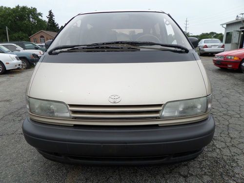 1995 toyota previa le ,awd,supercharged,1 owner,runs well,no reserve.