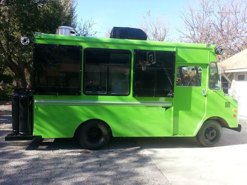 1982 grumman p-30 food concession truck must see!!!!!!!!!!!!!! custom