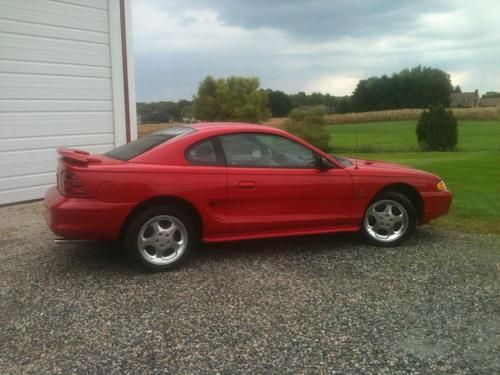 1994 ford mustang  cobra coupe 2-door 5.0l, 5 speed, 1 owner, 6,300 miles