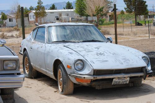 1972 datsun 240z with small block chevy v 8 four speed stick project car