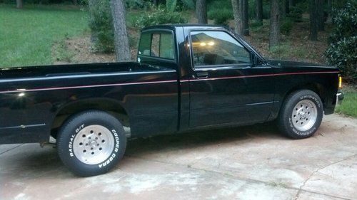 1989 black chevy s10 with chevy small block 350