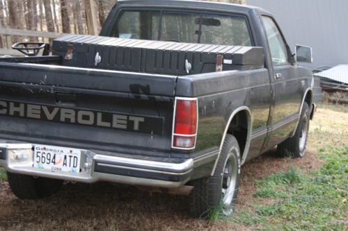 1989 s-10 chev. pick up truck