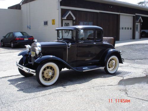 1930 delux  model a ford  originalsheet metal /no rust