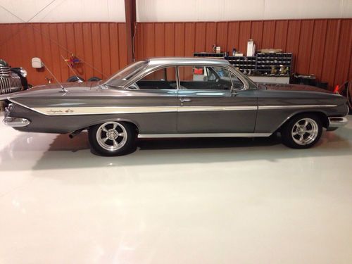 1961 chevrolet impala hdtp---very nice--crate small block--4 speed