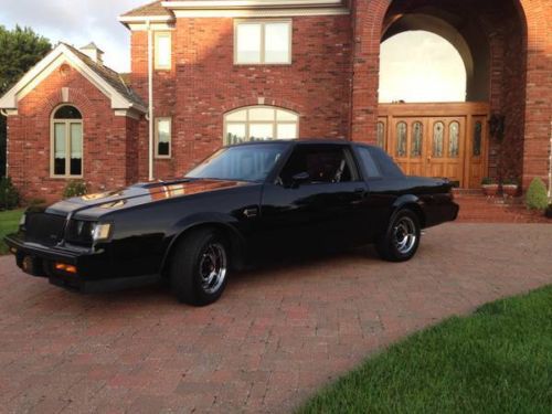 Beautiful 1987 buick grand national with 67k orig miles mint cond !!!!!!