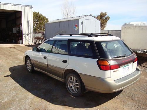 2000 subaru outback base wagon 4-door 2.5l