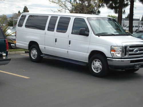 2008 ford e350 luxury passenger van  with 14 captain chairs 5.4l v8 auto