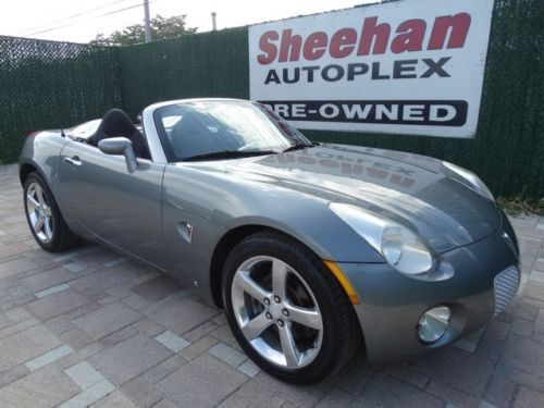 2007 pontiac solstice convertable new tires one owner low miles super clean