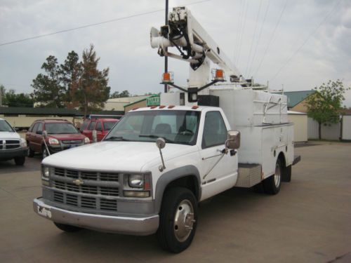 1999 chevrolet c3500 automatic bucket truck with working lift