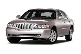 2010 lincoln town car signature limited