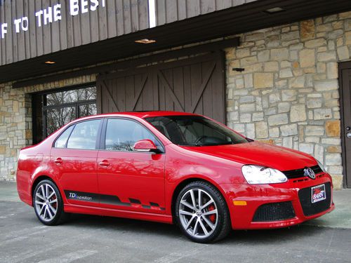 Rare tdi cup edtion, only 13k miles, turbo diesel, 18-inch wheels