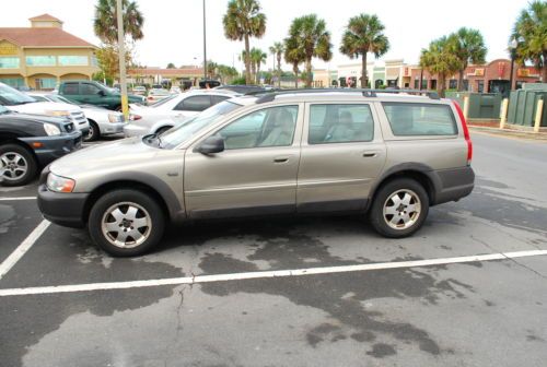 Volvo v70 cross country wagon, awd, runs but selling for parts or repair