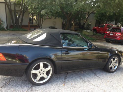 Mercedes benz sl500 convertible in great condition.  records available