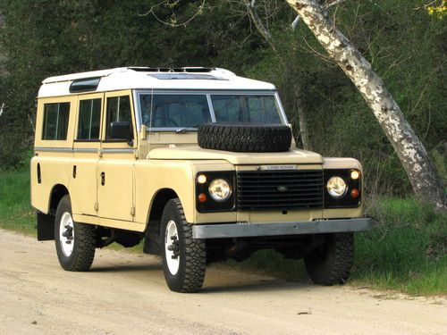 Land rover 109 5 door factory v8 stage 1-series iii-station wagon-pre defender
